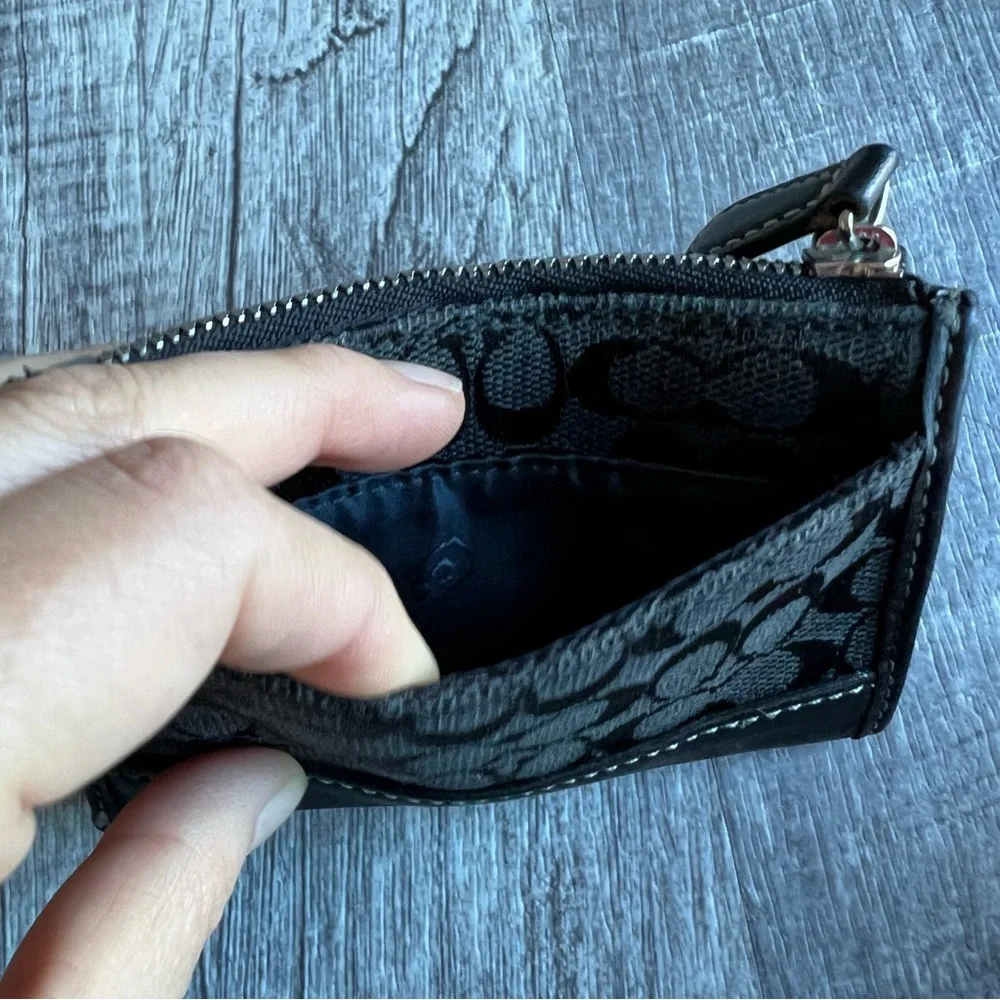Coach Key Chain/Card Holder Wallet Black